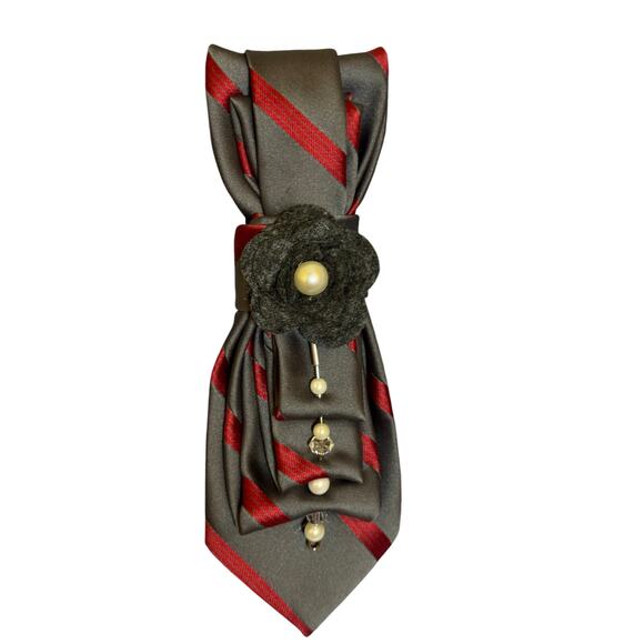 Vintage upcycled necktie with pearls, crochet & stick pin embellishments. - Picture 1 of 1